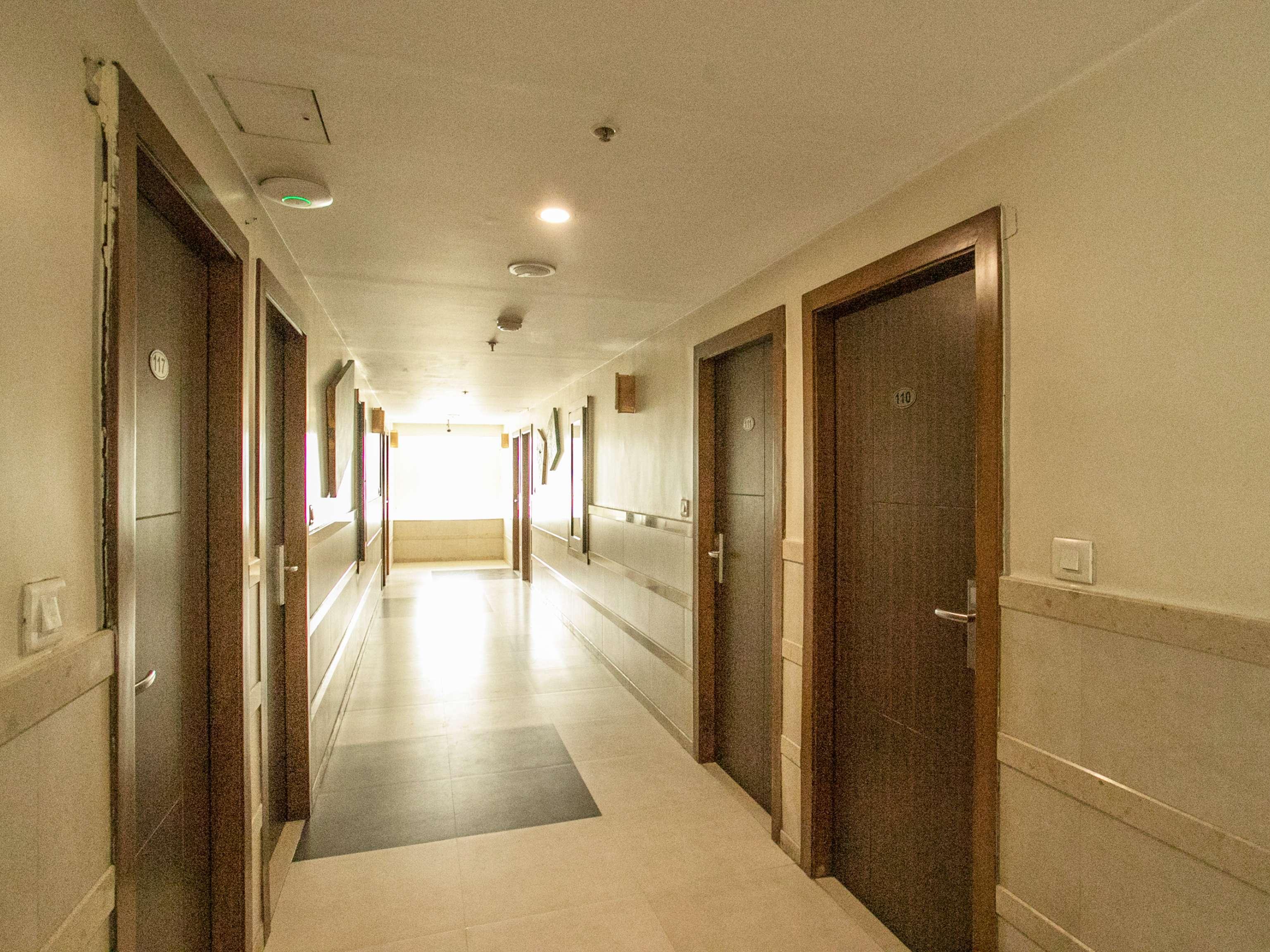 Capital O 14972 Hotel Ekaa Bangalore Dış mekan fotoğraf